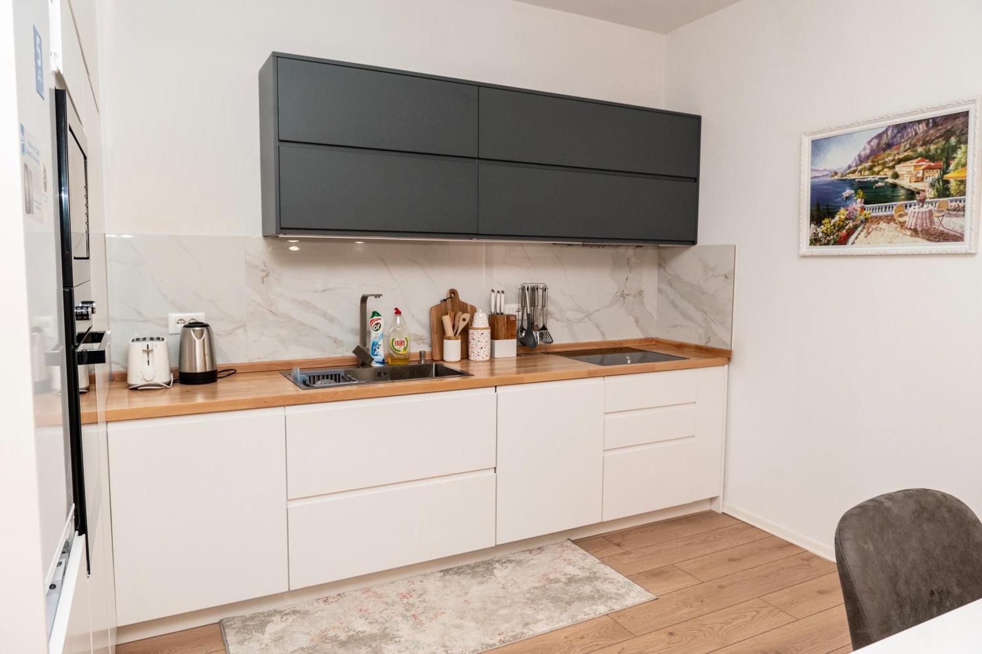 Apartment Luxury Lakeview In